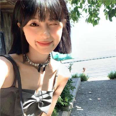 早上下班的女人